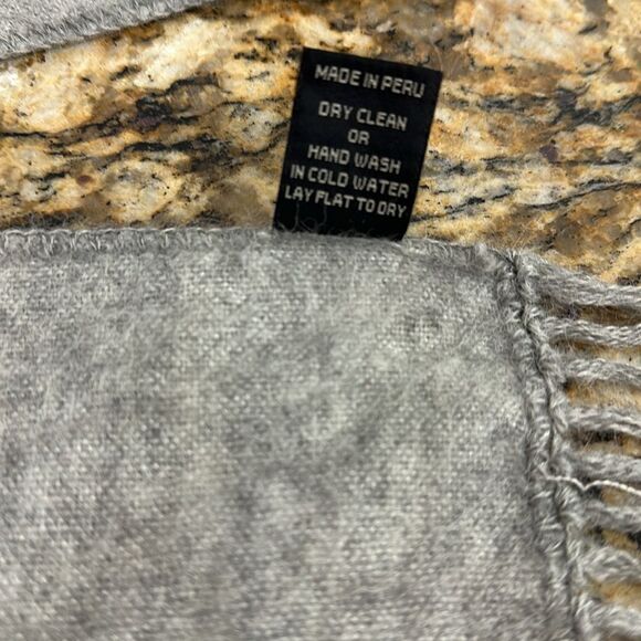 Lanart Collection Baby Alpaca Fringe Trim Gray Scarf - Picture 3 of 6